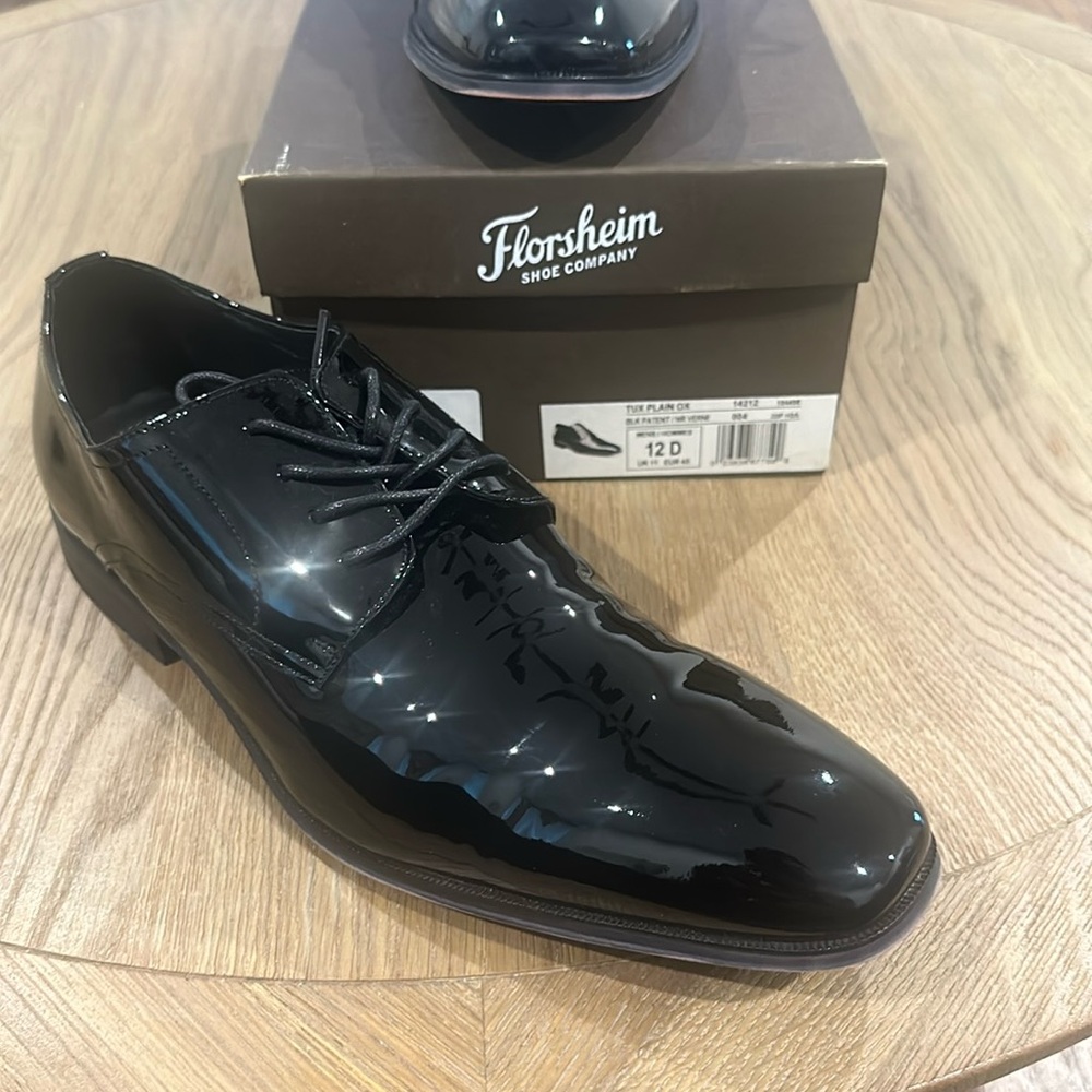 Florsheim Tux Plain Oxford in Black Patent Leather